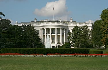 JP-LOGAN-White-House-President-of-the-United-States